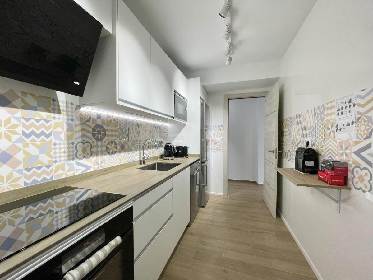 Deluxe Center Apartment Benidorm Luaran gambar