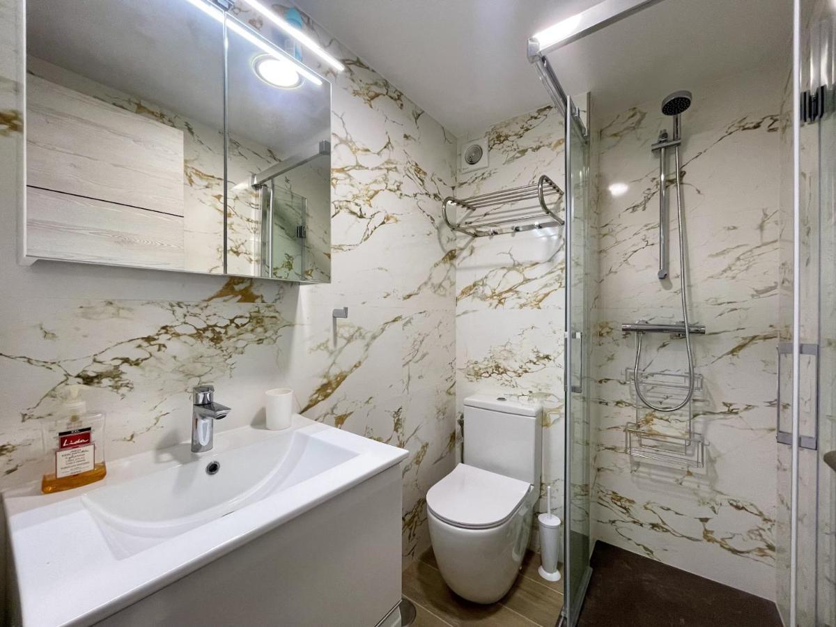 Deluxe Center Apartment Benidorm Luaran gambar